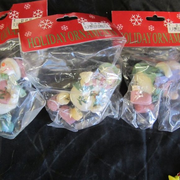 SET OF 13 SNOWMAN MOTIF ORNAMENTS, DIFFERENT MATERIALS,SOME VTG, SOME W/ORIG PKG - Picture 3 of 5